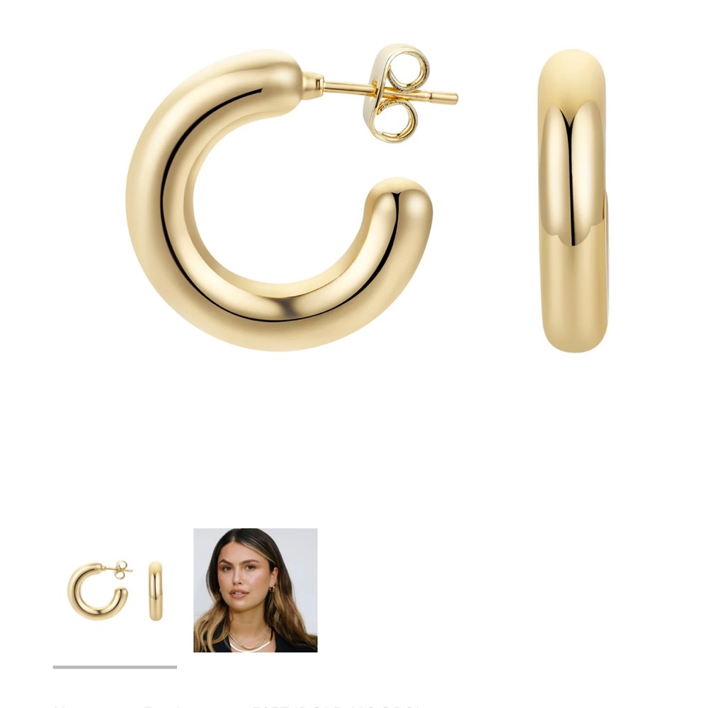 Lisa Gozlan Gold hoops ( Bold Hoops E037 ) new